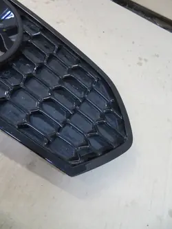 Frontstoßstangen-Grill BMW 2 F22 M PAK 51118055319