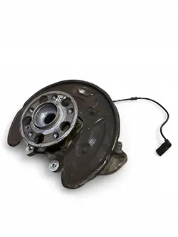 Mercedes-Benz GLC Taka-akselin navan OEM 2133205