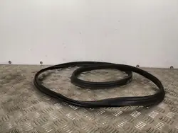 FBZ7668 OEM Bagageluckstätning för Infiniti Q50 - Begagnad