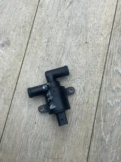 Vatten elektromagnetventil AUDI SEAT SKODA VOLKSWAGEN 2 stift