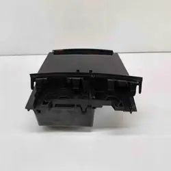Aschenbecher Skoda Karoq OEM 57C863077E - Gebraucht