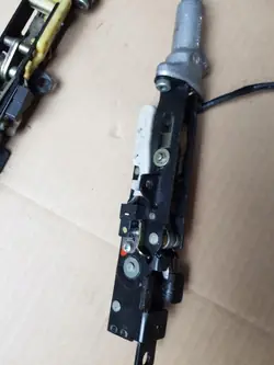 Mercedes W124 Cabrio kattoaktuattori OEM 1247700426