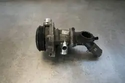 Mercedes-Benz A6512000501 Bomba de agua