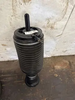 Porsche Macan II Lift 2023 Achter Luchtveer OEM 95B616002G