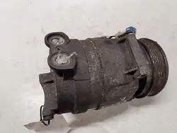Ilmastointikompressori OPEL VECTRA C ESTATE 1.9L diesel