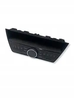 Rádio Skoda Fabia III OEM 6V0035872D - Usado