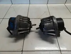 BMW 3 E90 E91 2011 2.0 D Moottorin Kiinnitys Vasemmalle Oikealle OEM