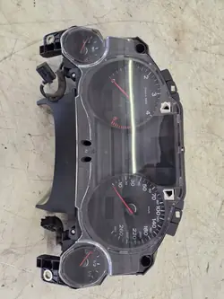 Cuadro de instrumentos Audi OE 4E0920901 usado
