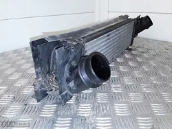 BMW 1 Series F21 Koelradiator 2015 OEM 7600532