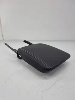 Jaguar F-Pace konsolin käsinoja OEM MK83K14181AH