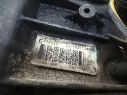 Manuaalivaihteisto 6-vaihdetta Nissan Qashqai+2 2010 OEM 32010JD50A