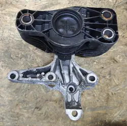 Support moteur Renault Clio IV Captur Dacia Lodgy 1.5 DCI