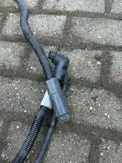 Conduit chauffant AdBlue Mercedes OEM - Pièce d'occasion
