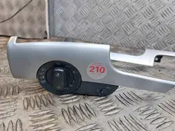 Faixa de Acabamento de Porta Prata Audi A4 B7 8E0941531C