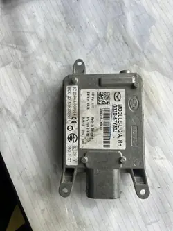 Mazda OE 261299 - Alkuperäinen käytetty osa