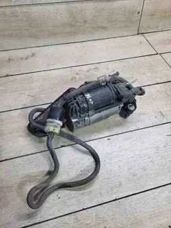 Mercedes-Benz ilmaisäntökompressori OEM A2123200404