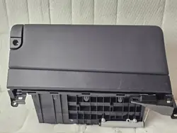 Hansikaslokero Lexus ES OEM 55550-33090 - Käytetty