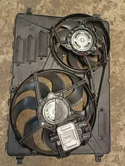 Module ventilateur OEM 6G91-8C607-RC pour Ford Mondeo