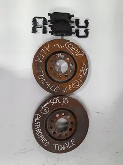 Conjunto de travões dianteiros Alfa Romeo Tonale OEM KLTONA