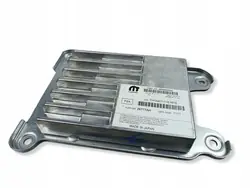 Amplificador Jeep OE 68549093AA - Estado usado