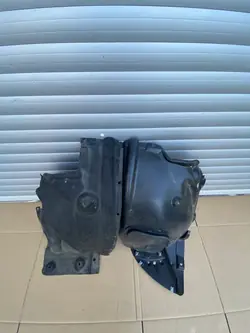 BMW X3 F25 X4 F26 Front Right Wheel Arch 7213642 7213644