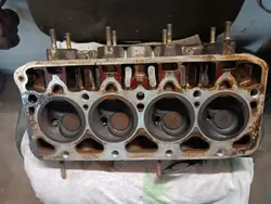 Culasse OEM 8788844 pour Polonez 1.6/1.5