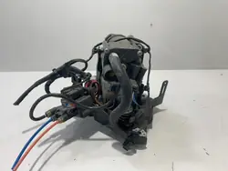 BMW 5 (G60) Suspension Compressor 6894904 2024