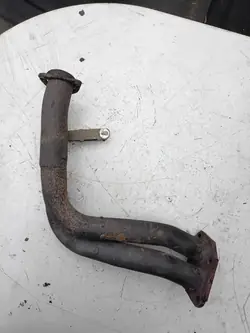 Tuyau de Collecteur d'Échappement Audi OEM 262198642