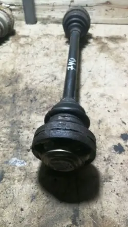 BMW E39 Drivaxel OEM 1229420 - Begagnad
