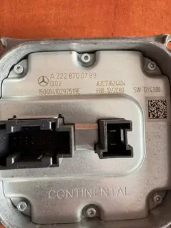 Module Convertisseur LED Mercedes OEM 2228700789