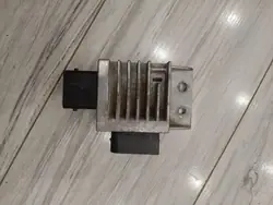 Gloeiplugrelais Renault Clio V