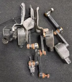 Audi Q7 voor koplampniveausensor OEM 7L6616213