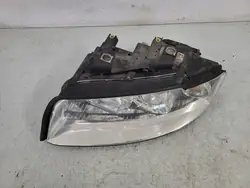 AUDI A4 B6 Linker Xenon-Scheinwerfer D1S 8E0941003AQ