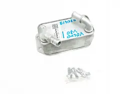 Arrefecedor de óleo Volvo V70 2.0 D4 OEM 31368636 Usado