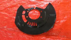 Escudo de anclaje izquierdo Nissan OE AMxOE653332