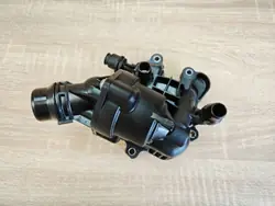 Thermostatgehäuse OEM 8581627 für BMW 2.0D