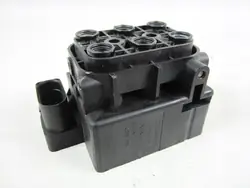 Distributeur de valve suspension Porsche Cayenne S II 958