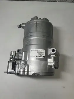 Compresor de Aire Acondicionado Mercedes CLA EQA GLA Clase A A0008302201