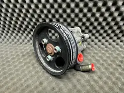 Bomba de direção assistida Volkswagen Touareg OE 07D145256E