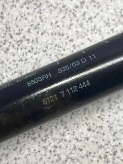 Butée de Porte BMW OEM 7112444 Droit Avant