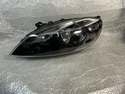 Vasen Ajovalaisin Volvo V40 2012-2019 OEM 31420003