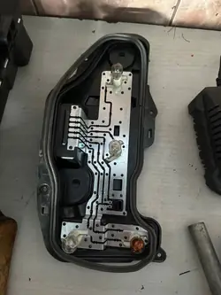 Cadre Phare Arrière Droit VW Transporter T6.1 OEM 7LA945258