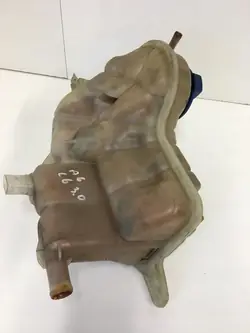 Kylvätskereservoir Audi A6 C6 4F0121403B