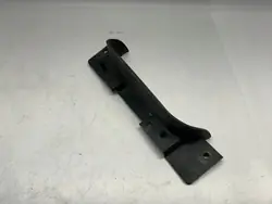 Dodge Challenger äänenvaimenninripustin OEM 15LA220AA