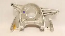 Suporte de amortecedor dianteiro direito Tesla OEM 1044376-00-C