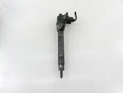 Injecteur Mercedes OEM 6130700887 - Pièce d'Occasion