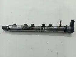Toyota Avensis T270 2015 Insprutningssystem OEM 044521428