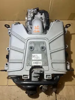 Compresor AUDI 3.0 TFSI 06E145601AC