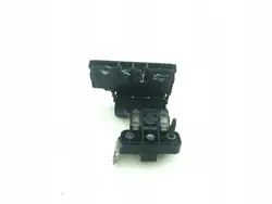 Renault Captur II pyrotekninen puristin OEM 7242646930