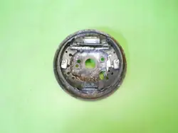 OEM Tarcza kotwiczna lewa tył OPEL CORSA D - Arrière gauche